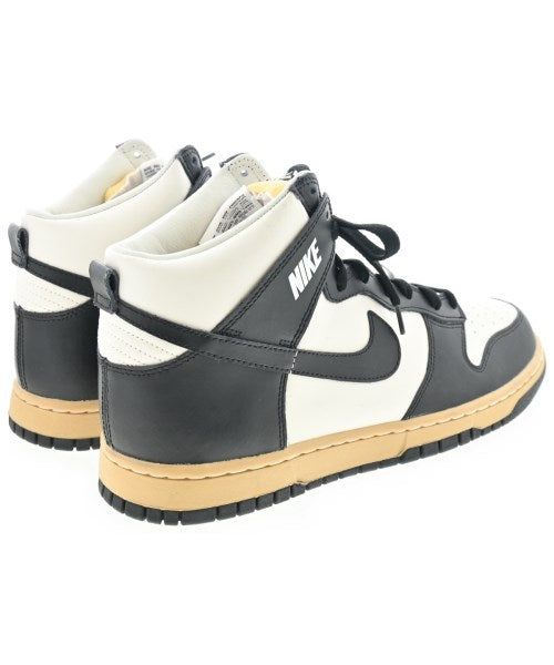 NIKE รองเท้าผ้าใบ