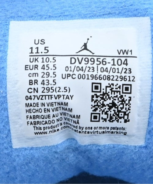 NIKE รองเท้าผ้าใบ