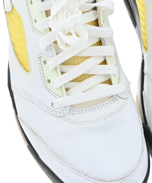 NIKE รองเท้าผ้าใบ