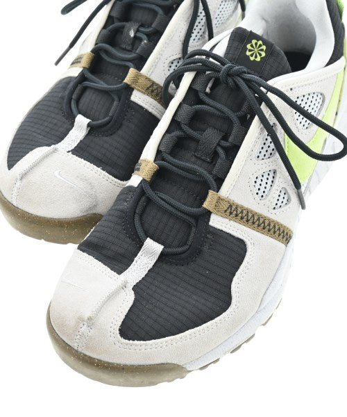 NIKE รองเท้าผ้าใบ