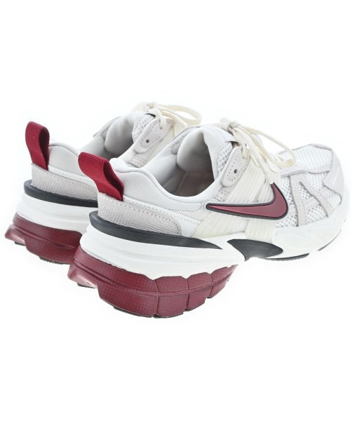 NIKE รองเท้าผ้าใบ