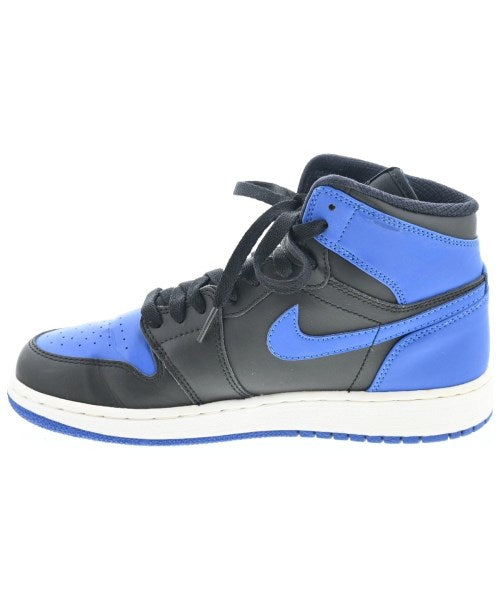 NIKE รองเท้าผ้าใบ