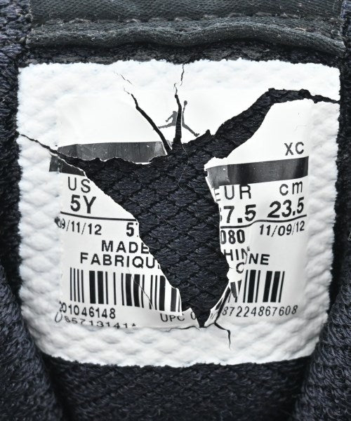 NIKE รองเท้าผ้าใบ