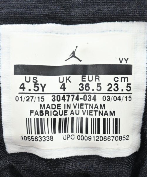 NIKE รองเท้าผ้าใบ