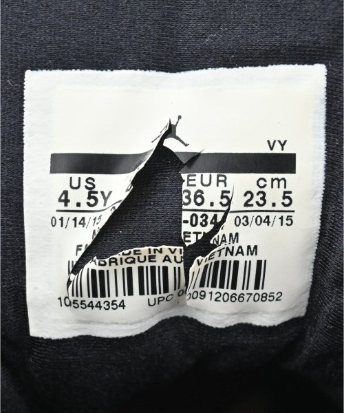 NIKE รองเท้าผ้าใบ