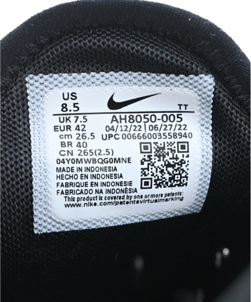 NIKE รองเท้าผ้าใบ