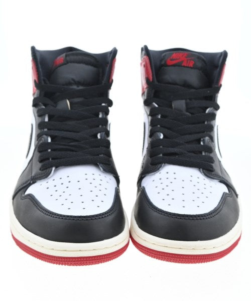 NIKE รองเท้าผ้าใบ