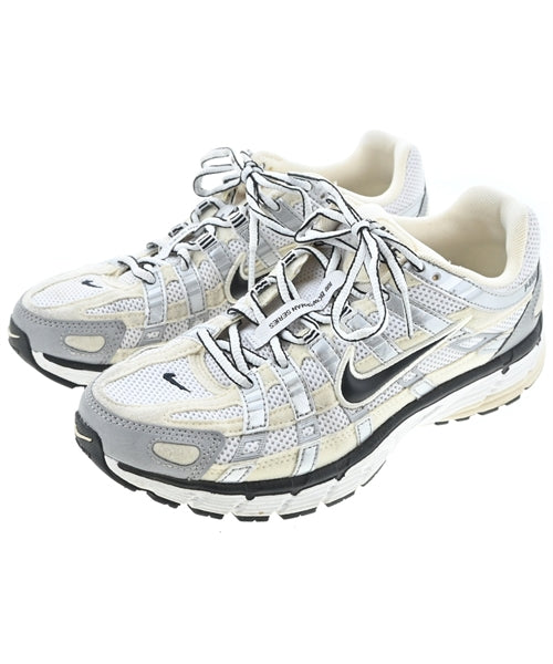 NIKE รองเท้าผ้าใบ