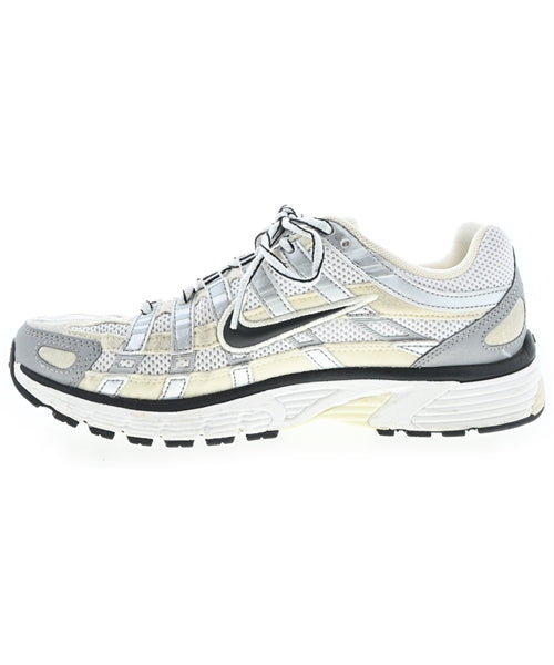 NIKE รองเท้าผ้าใบ