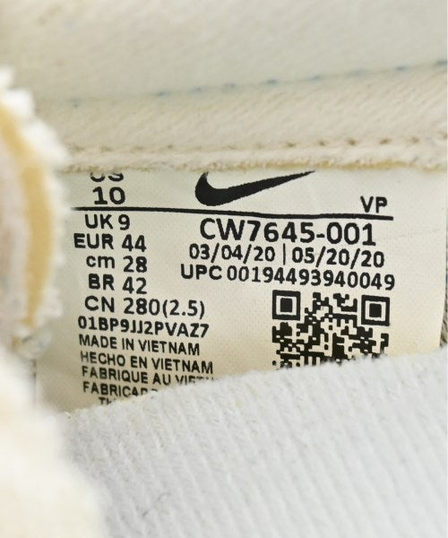 NIKE รองเท้าผ้าใบ