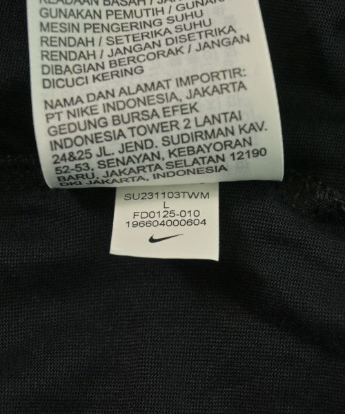 NIKE เสื้อยืด/เสื้อท็อปส์