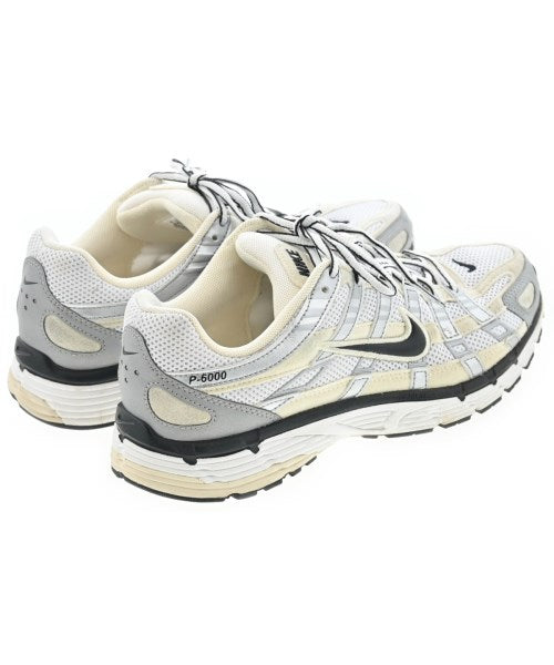 NIKE รองเท้าผ้าใบ