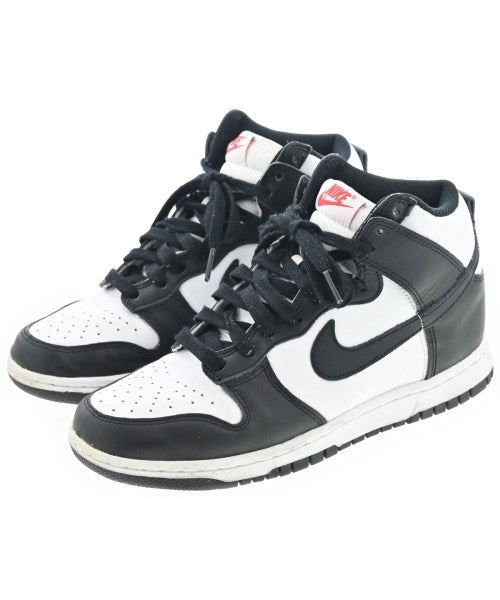 NIKE รองเท้าผ้าใบ