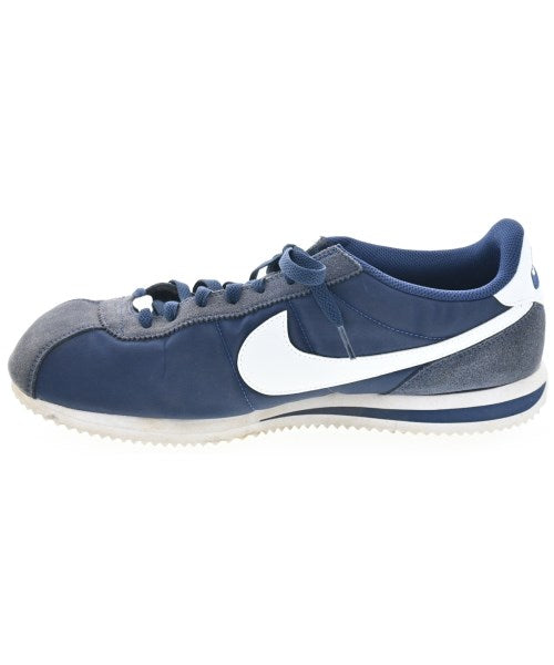 NIKE รองเท้าผ้าใบ