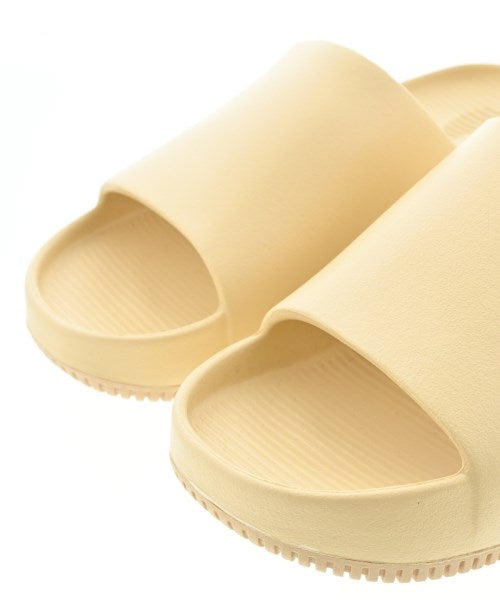 NIKE รองเท้าแตะ