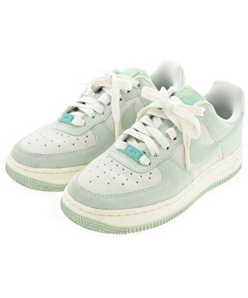 NIKE รองเท้าผ้าใบ