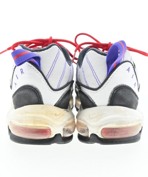 NIKE รองเท้าผ้าใบ