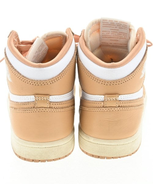 NIKE รองเท้าผ้าใบ