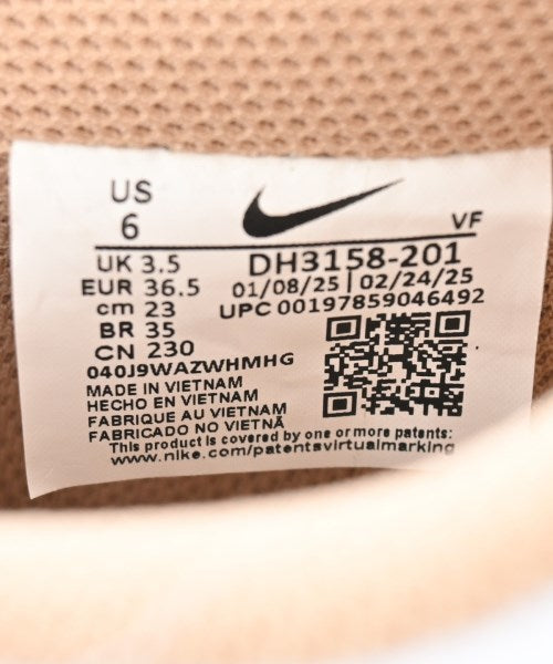 NIKE รองเท้าผ้าใบ