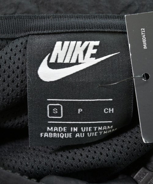 NIKE แจ็คเก็ตเบลาส์