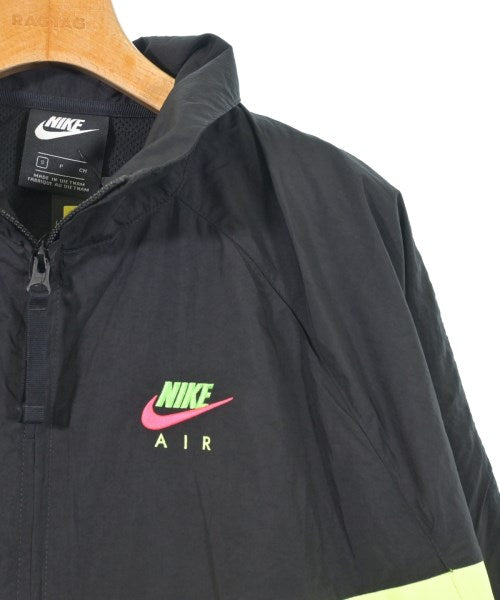 NIKE แจ็คเก็ตเบลาส์