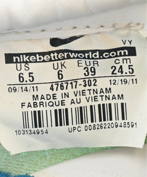 NIKE รองเท้าผ้าใบ