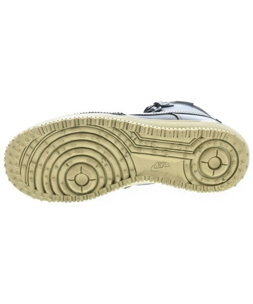 NIKE รองเท้าผ้าใบ