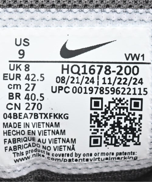 NIKE รองเท้าผ้าใบ