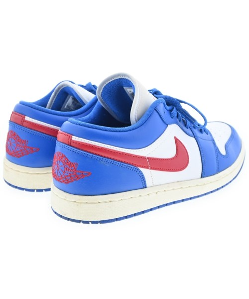 NIKE รองเท้าผ้าใบ