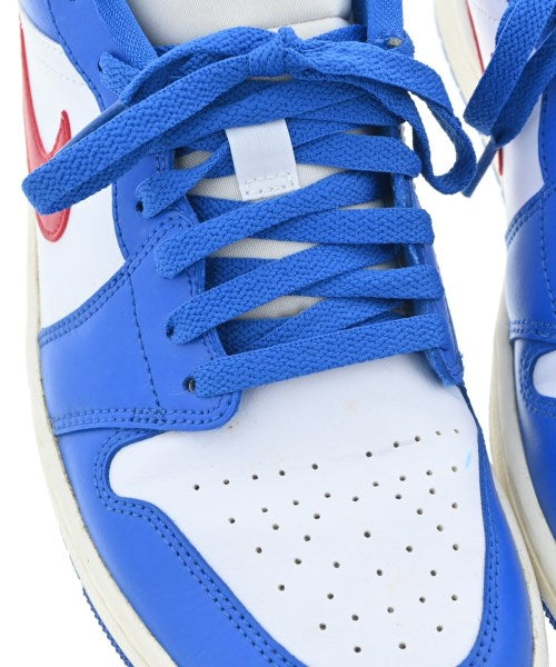 NIKE รองเท้าผ้าใบ