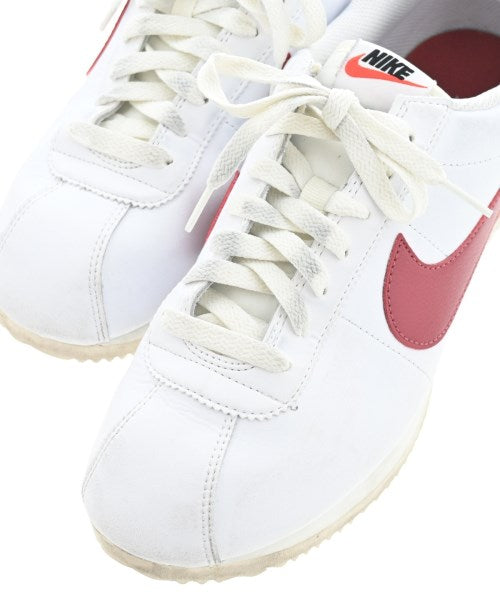 NIKE รองเท้าผ้าใบ