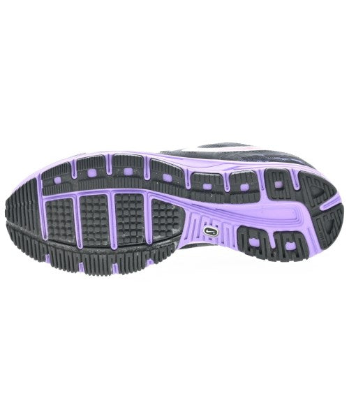 NIKE รองเท้าผ้าใบ