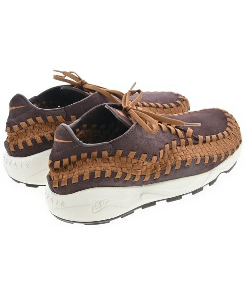 NIKE รองเท้าผ้าใบ