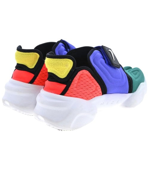 NIKE รองเท้าผ้าใบ