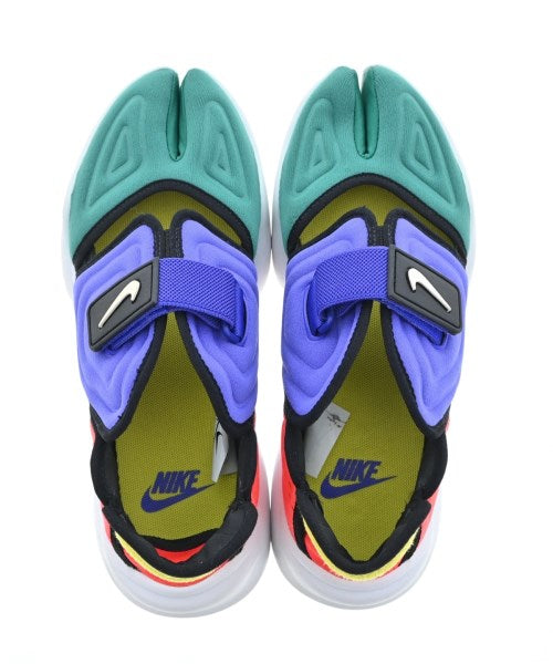 NIKE รองเท้าผ้าใบ