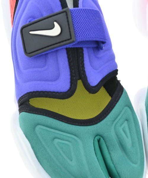 NIKE รองเท้าผ้าใบ