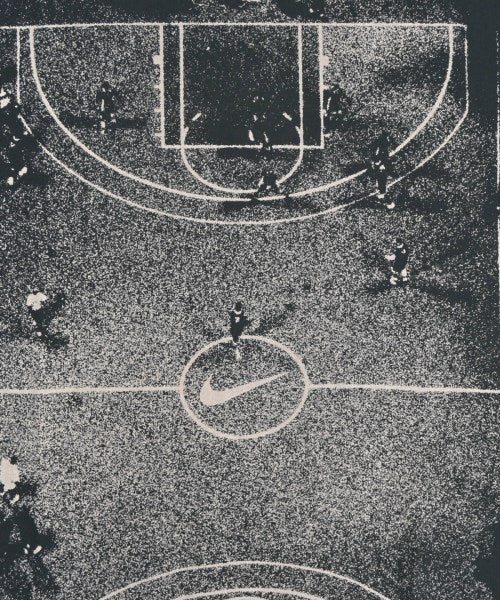 NIKE เสื้อยืด/เสื้อท็อปส์