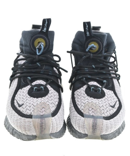 NIKE รองเท้าผ้าใบ