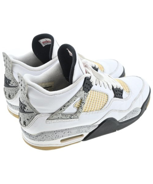 NIKE รองเท้าผ้าใบ