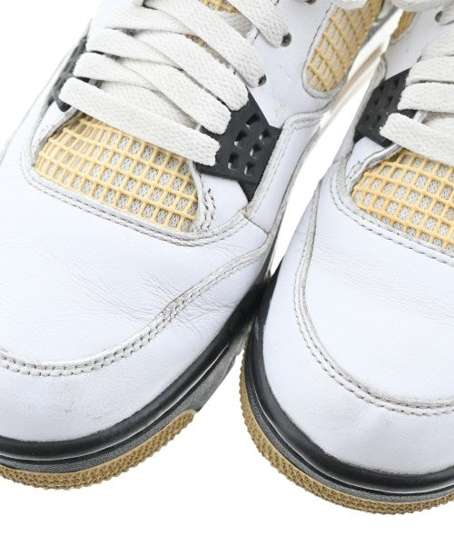 NIKE รองเท้าผ้าใบ