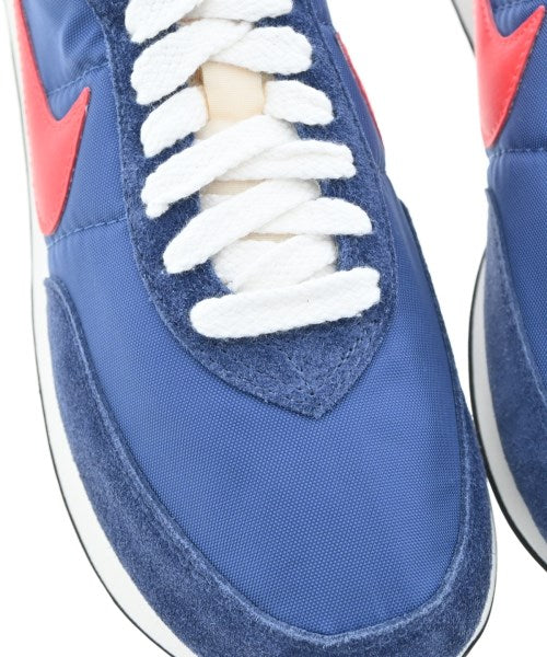 NIKE รองเท้าผ้าใบ