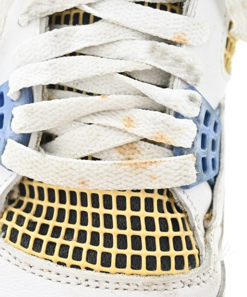 NIKE รองเท้าผ้าใบ