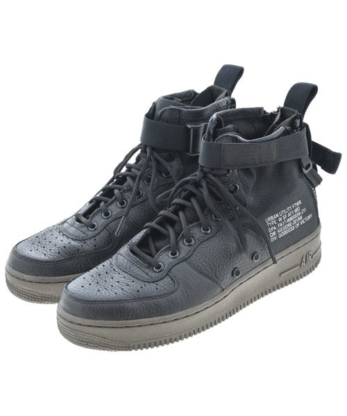 NIKE รองเท้าผ้าใบ