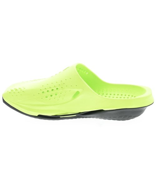 NIKE รองเท้าแตะ