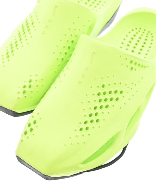 NIKE รองเท้าแตะ