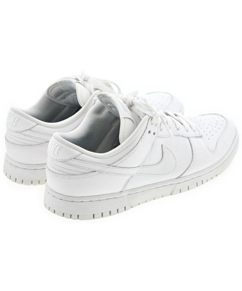 NIKE รองเท้าผ้าใบ