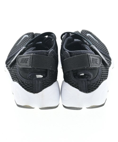 NIKE รองเท้าแตะ