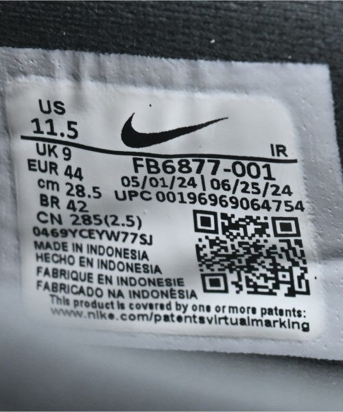 NIKE รองเท้าผ้าใบ