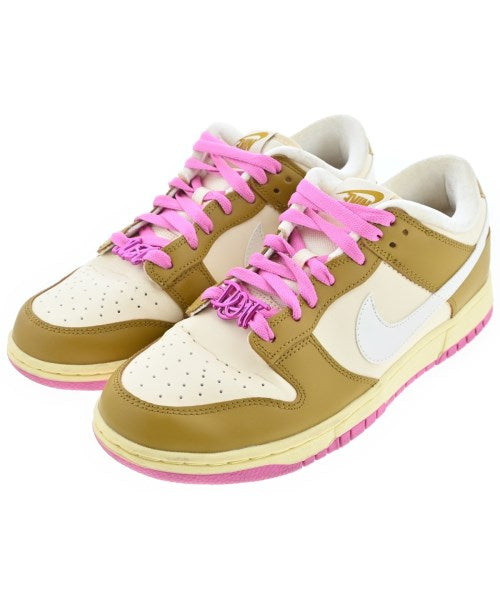 NIKE รองเท้าผ้าใบ