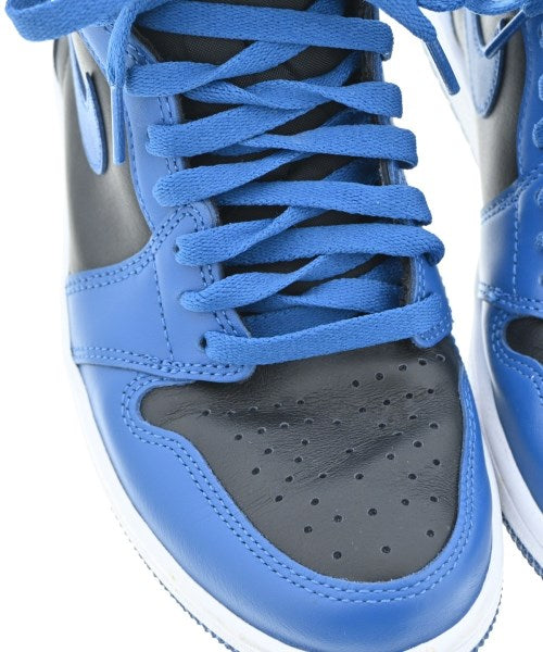 NIKE รองเท้าผ้าใบ